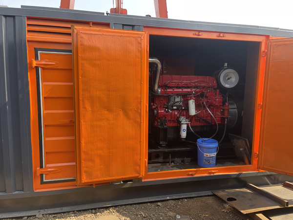 定南哪些因素会影响 200KW 柴油发电机的燃油消耗率？