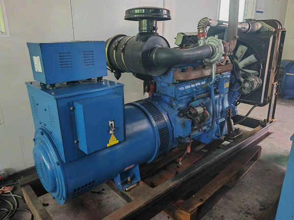 定南100kW柴油发电机组使用多级机油有哪些优缺点？